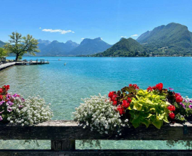 74 LAC D&rsquo;ANNECY -TABAC PRESSE FDJ affaire de direction 2 employés